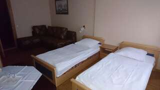 Отели типа «постель и завтрак» B&B Jurbarkas Юрбаркас Двухместный номер с 1 кроватью или 2 отдельными кроватями-6